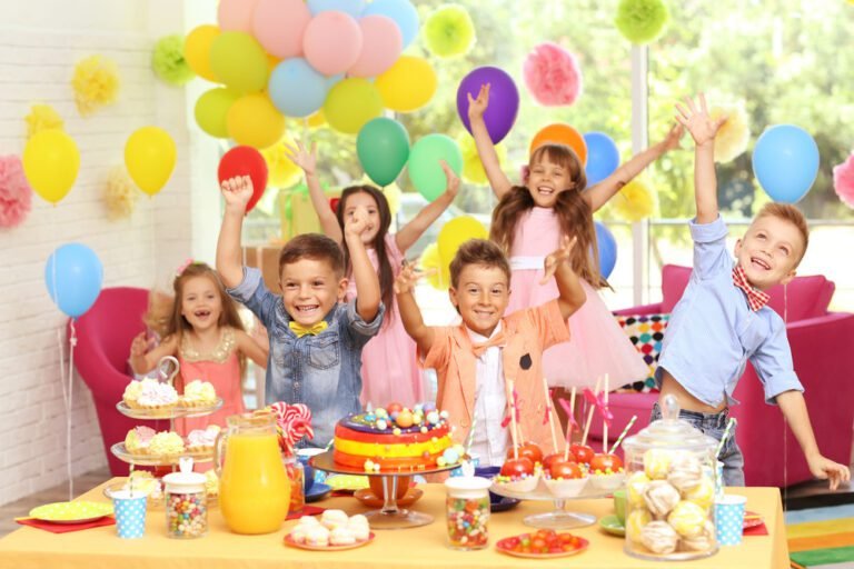 Ultimate Guide on Using Party poppers for Birthday parties